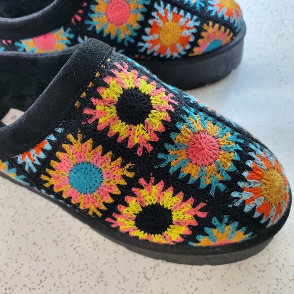 Crochet Clog style Slip on Shoes - Picture 8 of 9